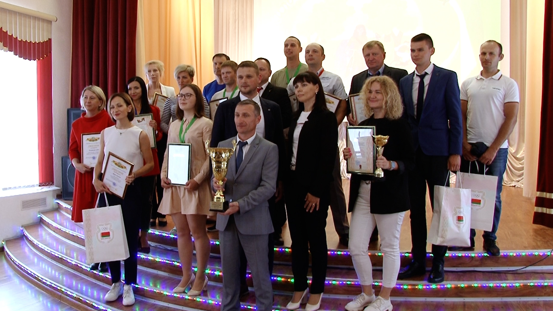 14 000 км прошагали, пробежали и проехали случчане